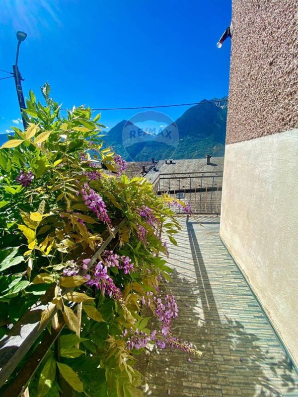 casa indipendente in vendita a Berbenno di Valtellina