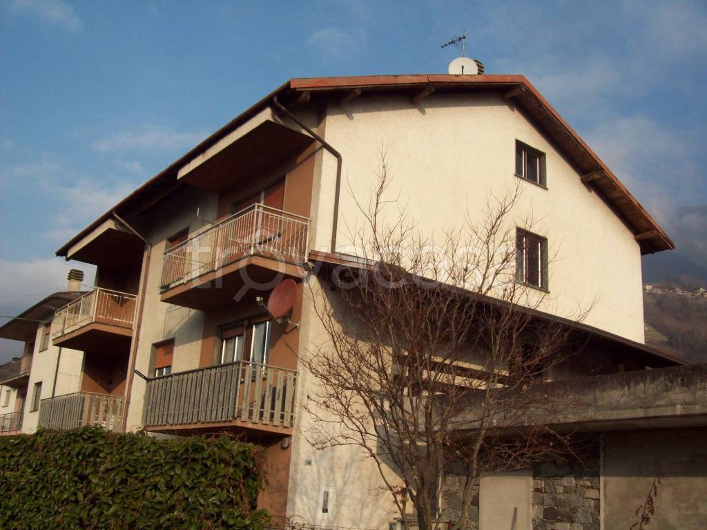 appartamento in vendita a Berbenno di Valtellina