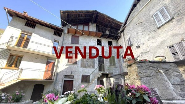 casa indipendente in vendita a Berbenno di Valtellina in zona Polaggia