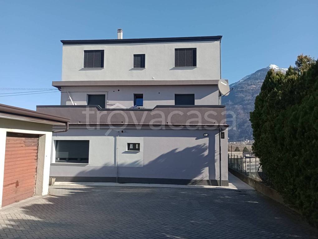 appartamento in vendita a Berbenno di Valtellina