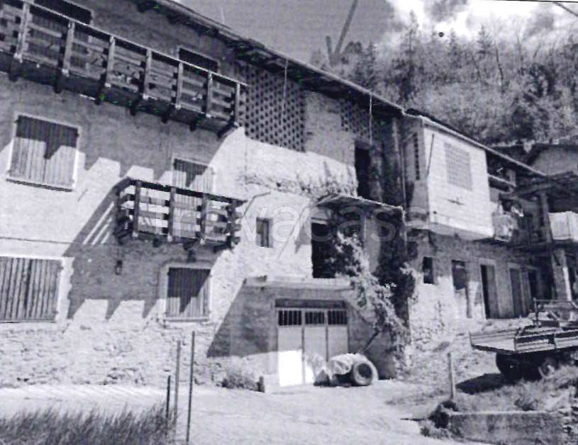 casale in vendita a Berbenno di Valtellina in zona Maroggia