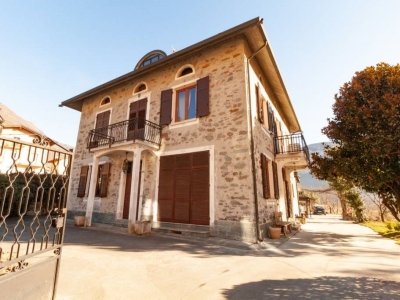 casa indipendente in vendita a Berbenno di Valtellina