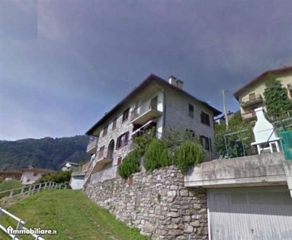 appartamento in vendita a Berbenno di Valtellina in zona Monastero