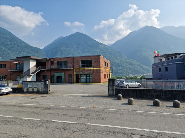 ufficio in vendita a Berbenno di Valtellina