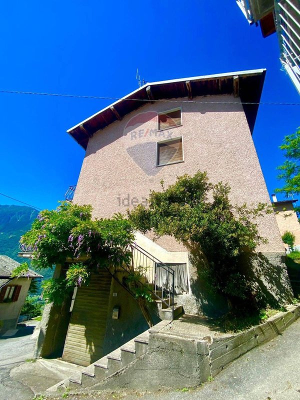 casa indipendente in vendita a Berbenno di Valtellina