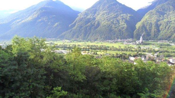 terreno edificabile in vendita a Berbenno di Valtellina