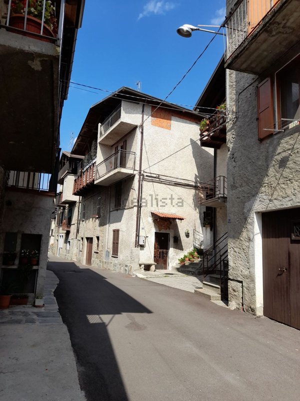 appartamento in vendita a Berbenno di Valtellina