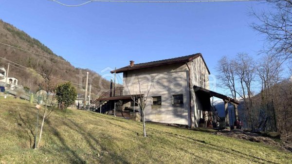 casa indipendente in vendita a Berbenno di Valtellina