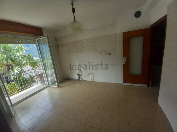 appartamento in vendita a Berbenno di Valtellina in zona Pedemonte