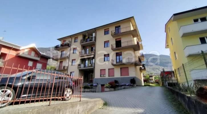 appartamento in vendita a Berbenno di Valtellina
