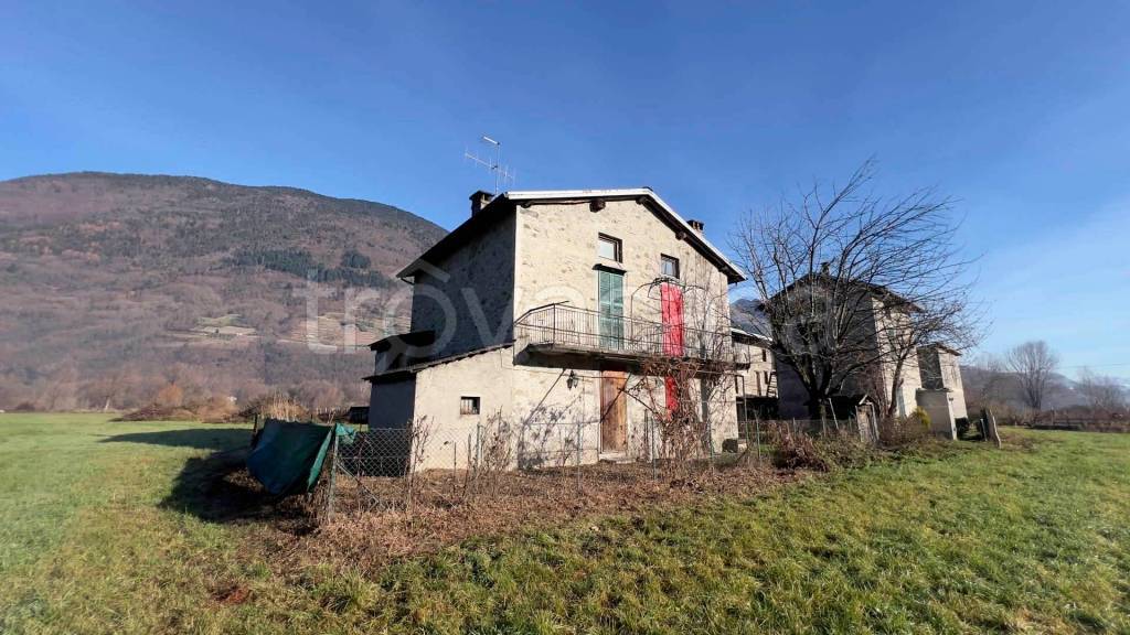 casa indipendente in vendita a Berbenno di Valtellina