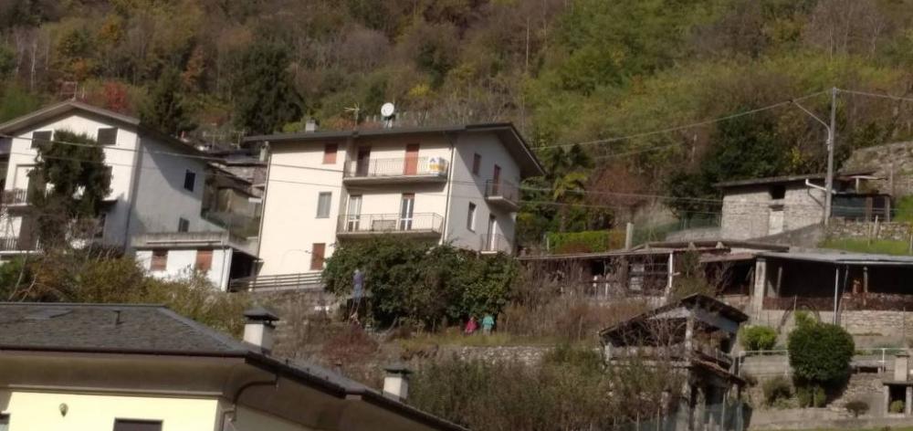 casa indipendente in vendita a Berbenno di Valtellina in zona Pedemonte