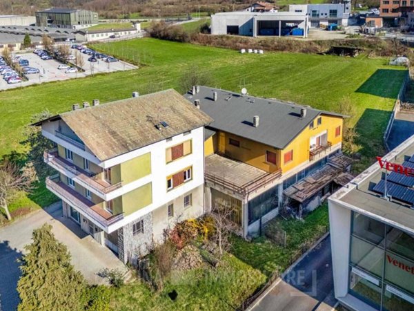 appartamento in vendita a Berbenno di Valtellina in zona Maroggia