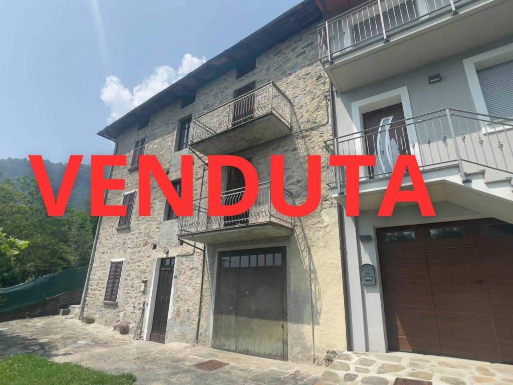 casale in vendita a Berbenno di Valtellina in zona Monastero