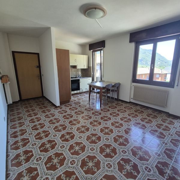 appartamento in vendita a Berbenno di Valtellina in zona San Pietro Berbenno
