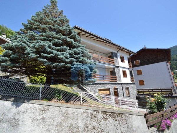 casa indipendente in vendita a Bormio