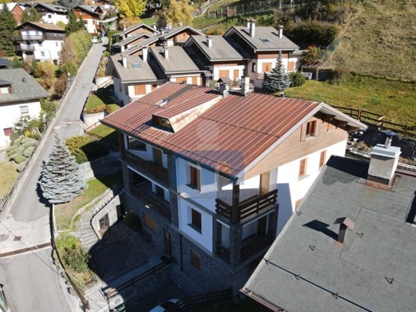 casa indipendente in vendita a Bormio