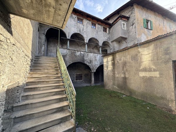 casale in vendita a Bormio