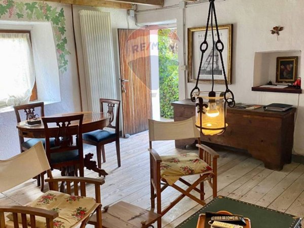 casa indipendente in vendita a Buglio in Monte