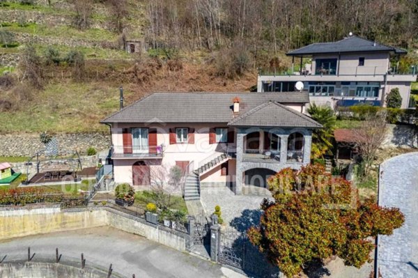casa indipendente in vendita a Buglio in Monte