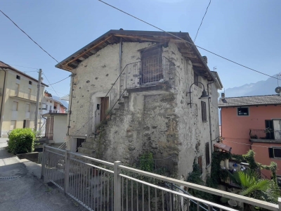 appartamento in vendita a Buglio in Monte