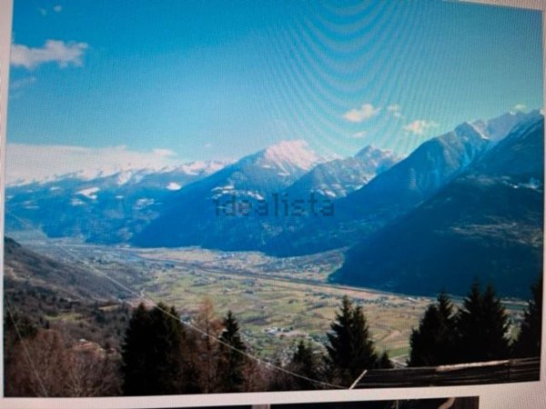 casale in vendita a Buglio in Monte