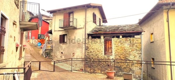 appartamento in vendita a Buglio in Monte