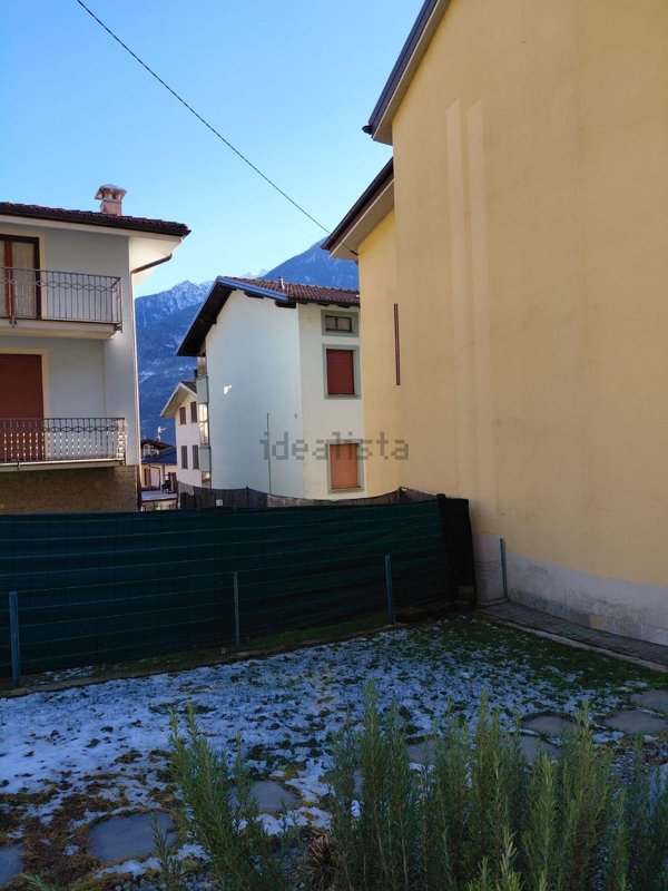 appartamento in vendita a Buglio in Monte