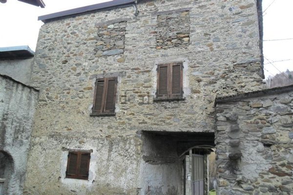 appartamento in vendita a Caiolo