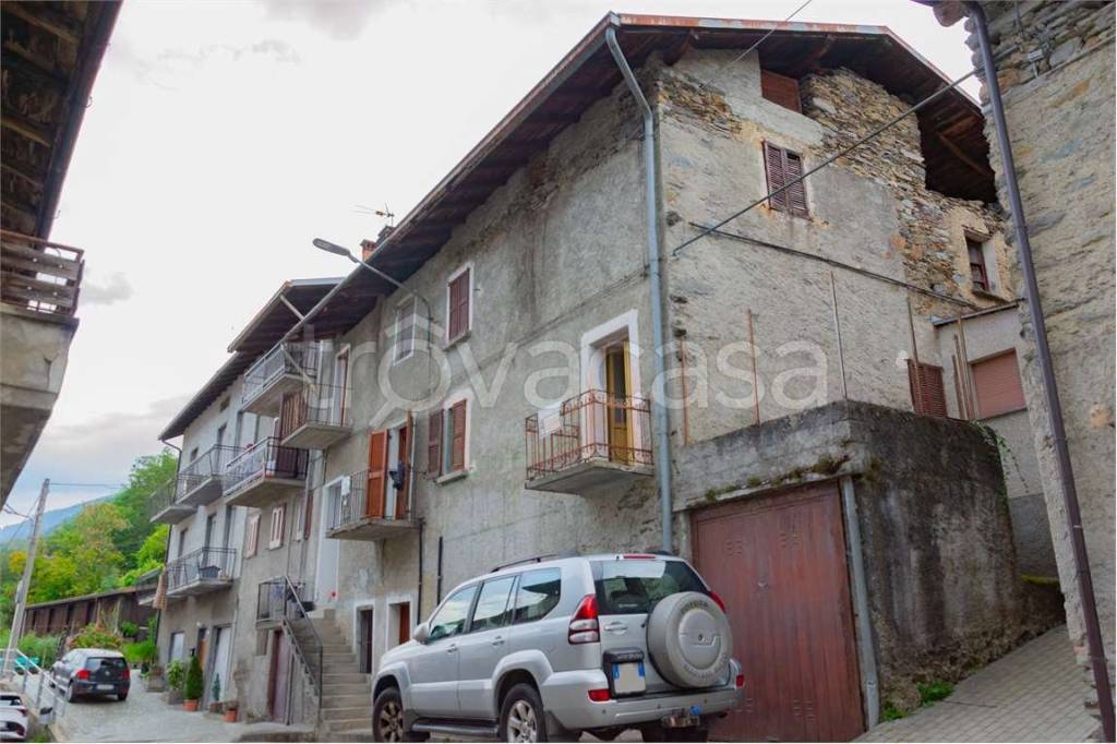 quadrivano in vendita a Caiolo