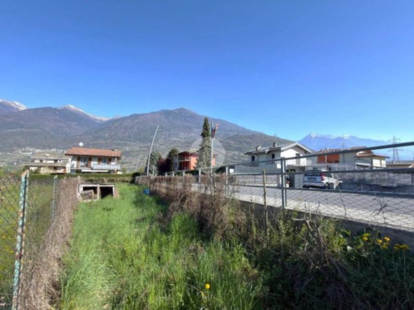 terreno edificabile in vendita a Caiolo