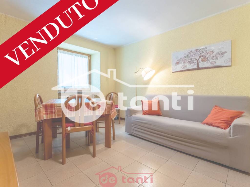 appartamento in vendita a Campodolcino in zona Prestone