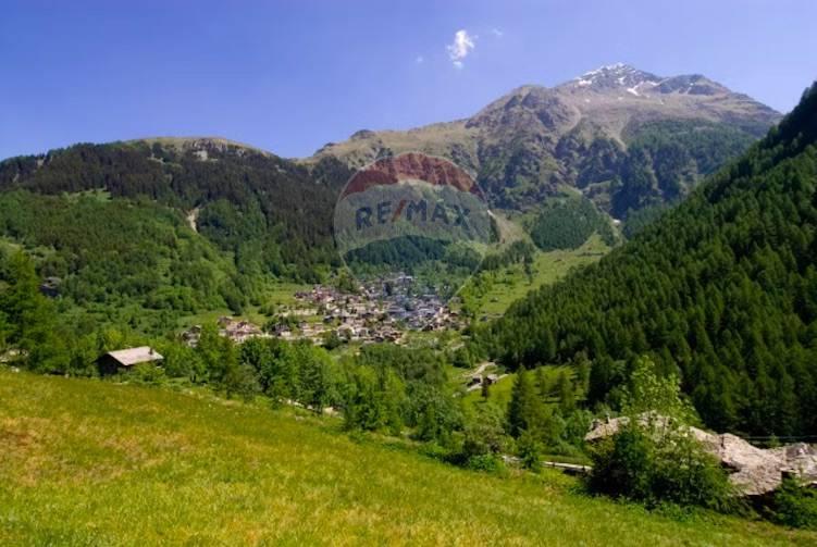 casa indipendente in vendita a Campodolcino in zona Fraciscio