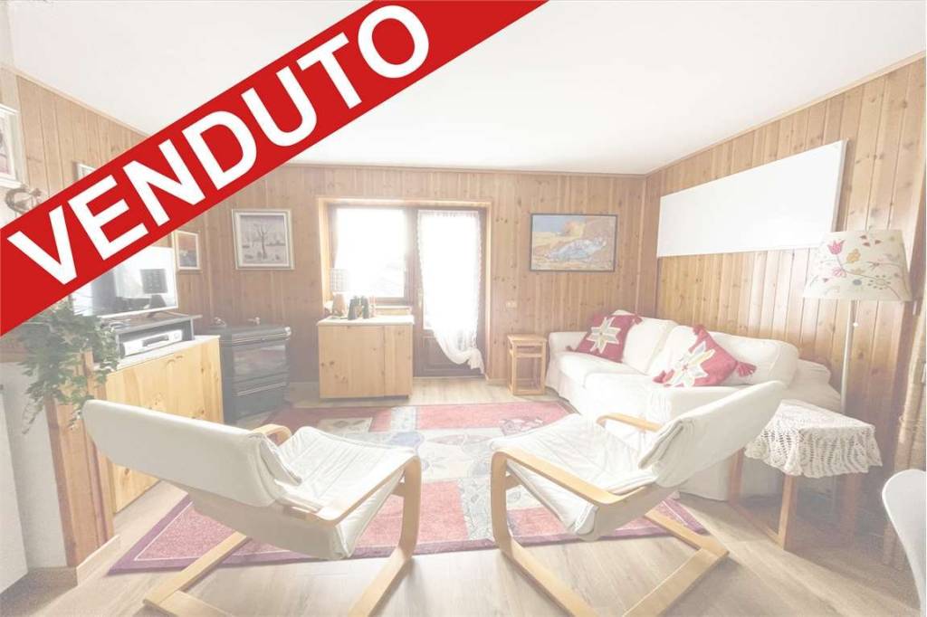 appartamento in vendita a Campodolcino in zona Prestone