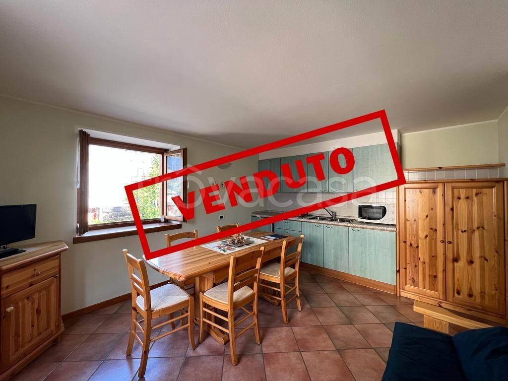 appartamento in vendita a Campodolcino in zona Motta