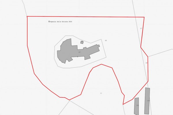 terreno edificabile in vendita a Campodolcino in zona Motta