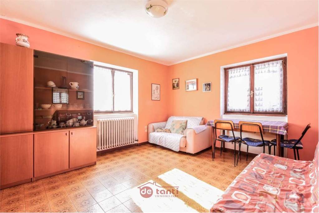 appartamento in vendita a Campodolcino in zona Pietra