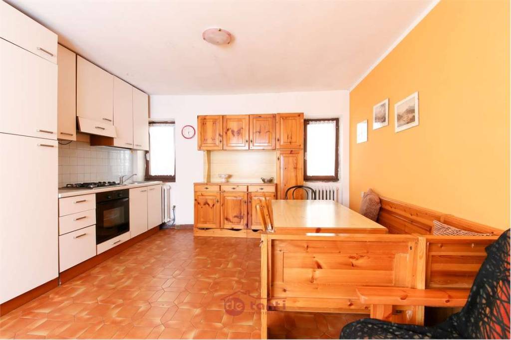 appartamento in vendita a Campodolcino in zona Pietra