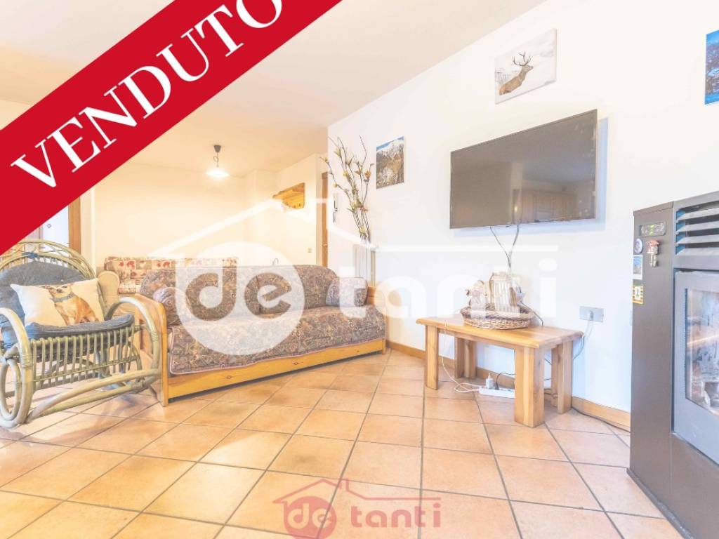 appartamento in vendita a Campodolcino in zona Fraciscio