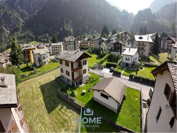 casa indipendente in vendita a Campodolcino