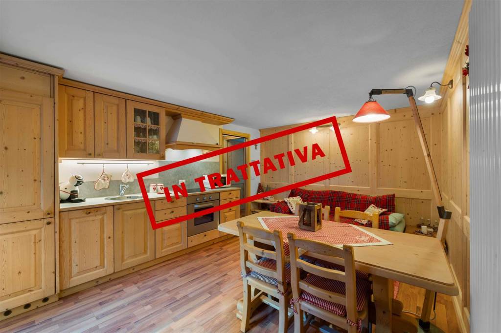 appartamento in vendita a Campodolcino in zona Corti