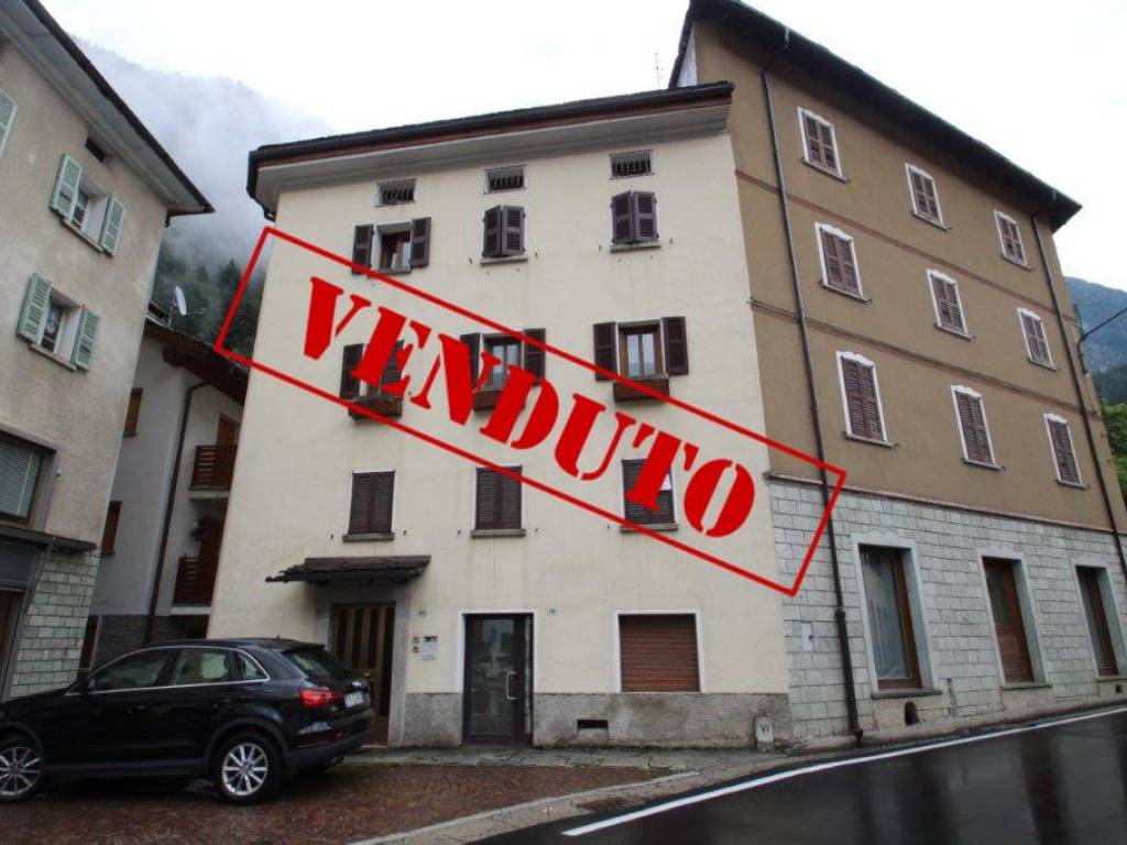 appartamento in vendita a Campodolcino in zona Corti