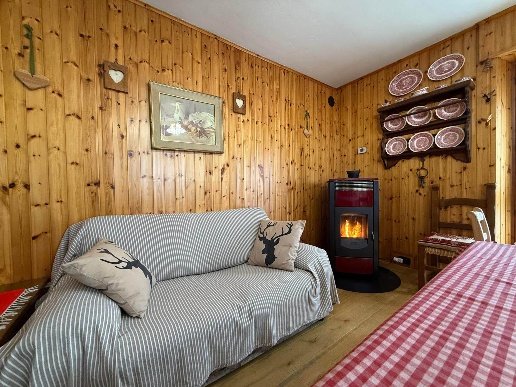 appartamento in vendita a Campodolcino in zona Corti