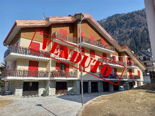 appartamento in vendita a Campodolcino in zona Corti