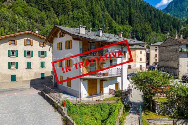 appartamento in vendita a Campodolcino in zona Corti