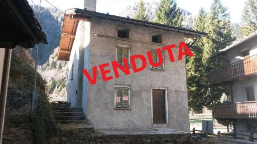 appartamento in vendita a Campodolcino in zona Pietra