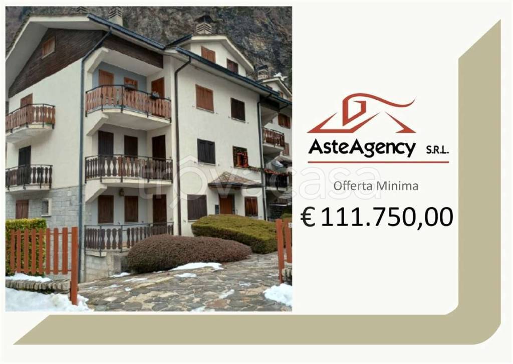 appartamento in vendita a Campodolcino in zona Corti