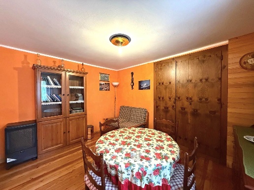 casa indipendente in vendita a Campodolcino in zona Motta