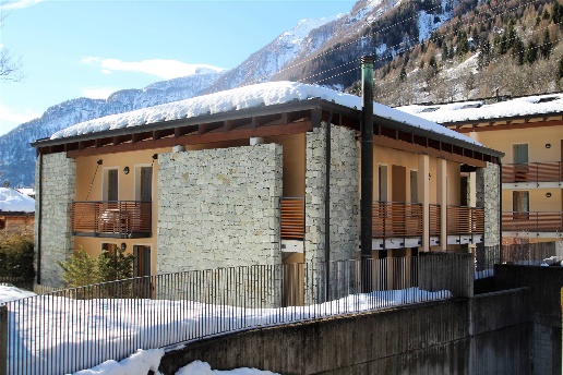 appartamento in vendita a Campodolcino in zona Motta