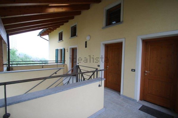 appartamento in vendita a Campodolcino in zona Prestone